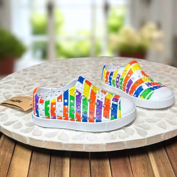 Native Jefferson Kids Slip On Water Shoes Sneakers Multi Color Brick Unisex Size - Picture 1 of 11